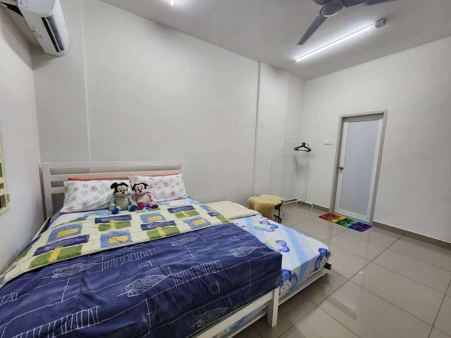 Cozy Familee Homestay Simpang Ampat  エクステリア 写真