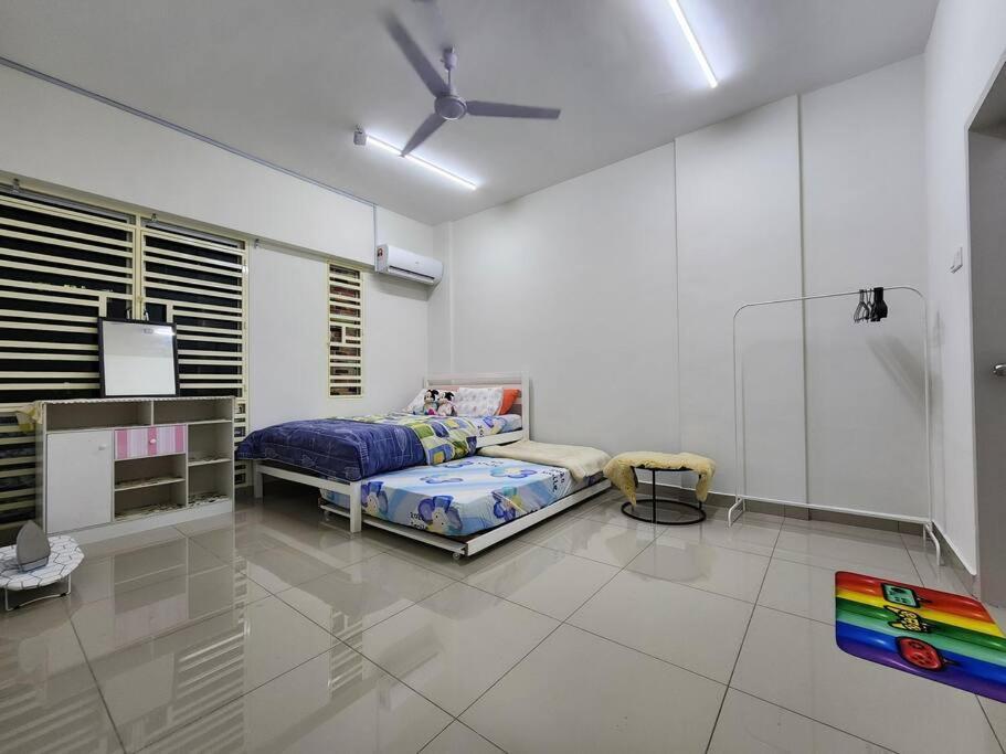 Cozy Familee Homestay Simpang Ampat  エクステリア 写真